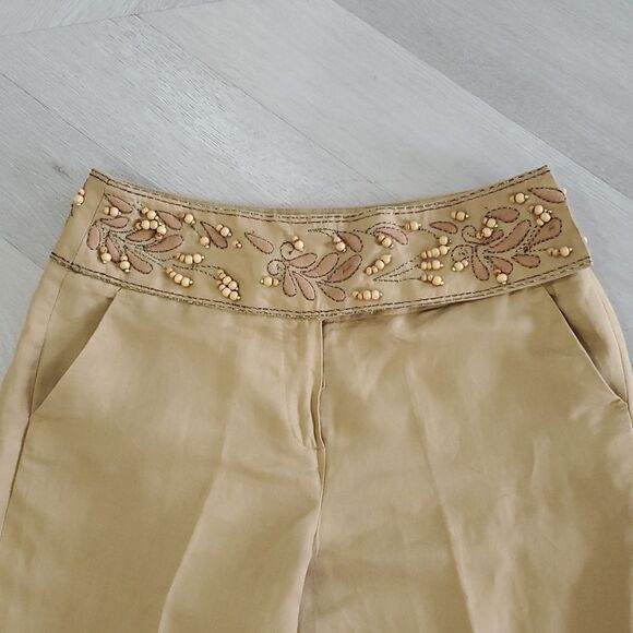 Larry Levine Womans Hand Beaded,Embroidered Tan Linen Blend Capri, SIZE 4 - Picture 2 of 9